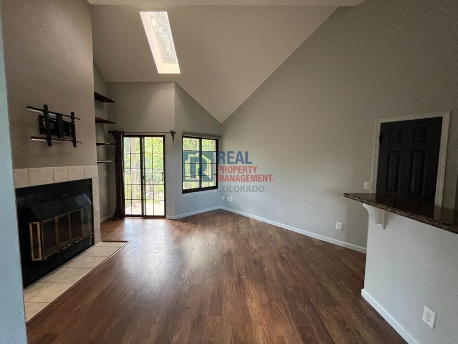 4876 E Kentucky Cir in Denver, CO - Building Photo
