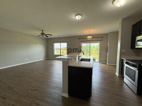 7530 E 111th Pl in Crown Point, IN - Building Photo - Building Photo
