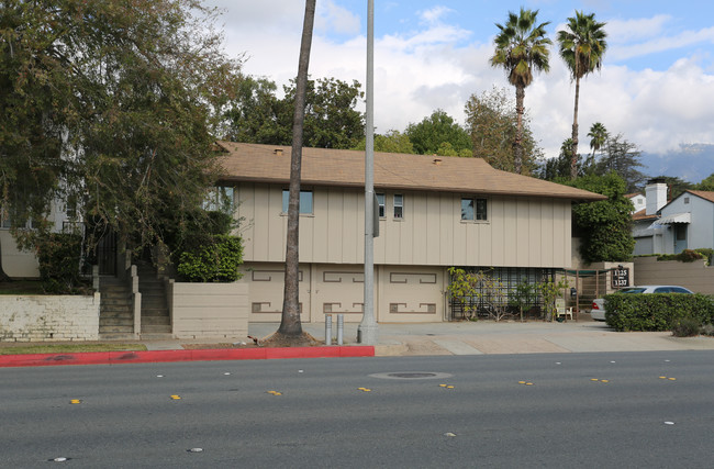 1225-1237 Washington Blvd in Pasadena, CA - Building Photo - Building Photo