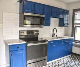 39 Hospital Hill Rd in Sharon, CT - Building Photo - Building Photo