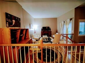 317 W Fayette St, Unit 2 in Syracuse, NY - Foto de edificio - Building Photo
