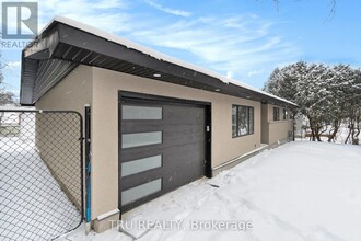 39 Sunnycrest Dr in Ottawa, ON - Building Photo - Building Photo