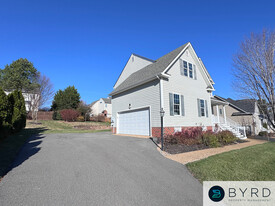 16424 Otterdale Pointe Dr in Moseley, VA - Building Photo - Building Photo