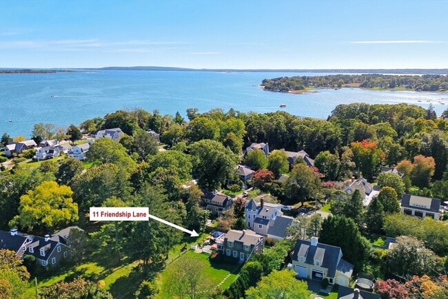 11 Friendship Ln in Duxbury, MA - Building Photo - Building Photo