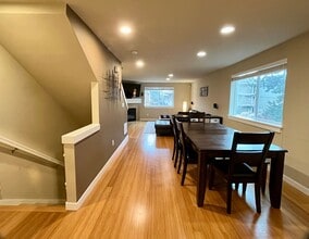 723 N 94th St in Seattle, WA - Building Photo - Building Photo