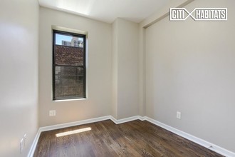 314 E 78th St-Unit -17 in New York, NY - Building Photo - Building Photo