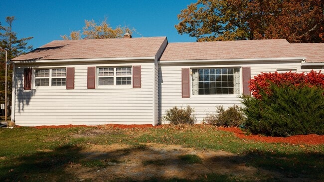 property at 32568 Electric Blvd