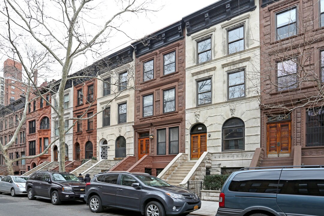 149 W 88th St in New York, NY - Building Photo