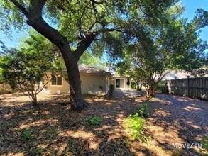7112 Key Pointe Dr in Wilmington, NC - Building Photo - Building Photo