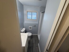 8 Spencer Ave in Newburgh, NY - Building Photo - Building Photo