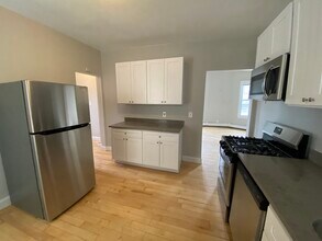 139 Bowdoin St in Boston, MA - Building Photo - Building Photo