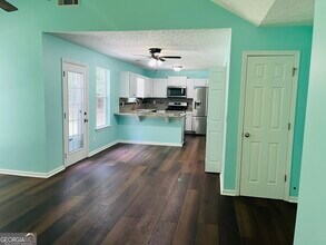 315 Hayward Bishop Way in Senoia, GA - Building Photo - Building Photo