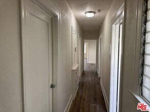 901 S Berendo St in Los Angeles, CA - Building Photo - Building Photo