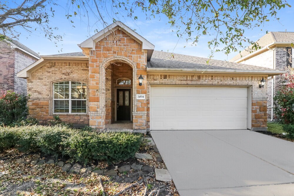 24534 Sawgrass Meadow Ln in Katy, TX - Building Photo