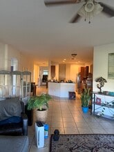 6928 Mapperton Dr in Windermere, FL - Foto de edificio - Building Photo