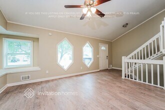 2742 Mountbery Dr in Snellville, GA - Foto de edificio - Building Photo