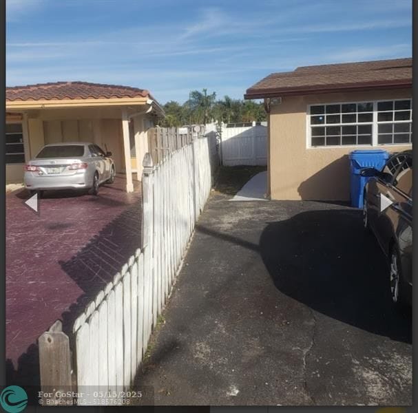 property at 1820 NW 33rd St
