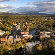 54 Main St in Middlebury, VT - Building Photo - Building Photo