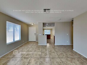 8109 W Whyman Ave in Phoenix, AZ - Building Photo - Building Photo