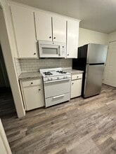 2700 N First St in Fresno, CA - Building Photo - Building Photo