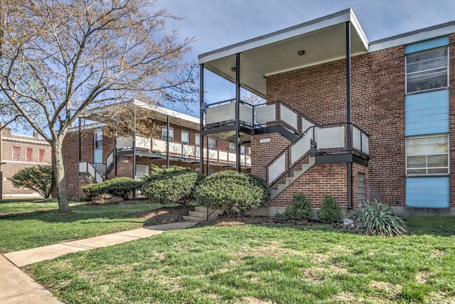 property at 3112 Arsenal St