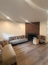 9623 S 248th St, Unit Heather Ridge in Kent, WA - Foto de edificio - Building Photo