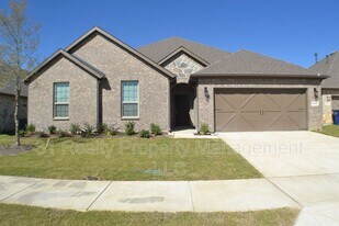 6105 Cheshire St in Celina, TX - Building Photo