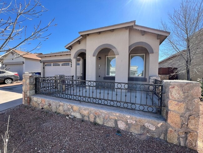 3868 Loma Brisa Dr in El Paso, TX - Building Photo - Building Photo