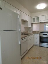 2112 Bahamas Ct in Kissimmee, FL - Building Photo - Building Photo