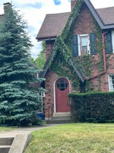 1224 Denniston St in Pittsburgh, PA - Building Photo - Building Photo