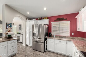 16325 W Paradise Ln in Surprise, AZ - Building Photo - Building Photo