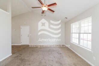 7 Trenton Dr in Elgin, SC - Building Photo - Building Photo