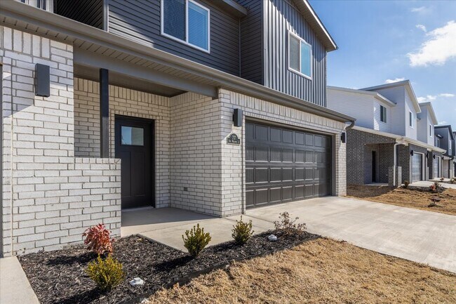 property at 717 Sun Meadow Dr