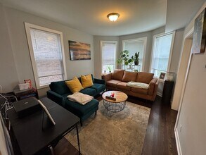 1431 N Springfield Ave in Chicago, IL - Building Photo - Building Photo