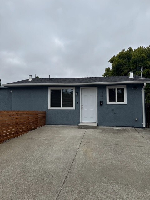 447 Arroyo Ave in San Leandro, CA - Building Photo