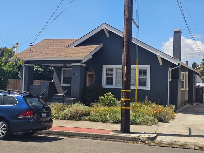 184 Oakes Blvd in San Leandro, CA - Building Photo - Building Photo