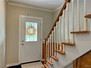 37 White St in Clinton, NY - Building Photo - Building Photo