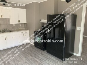 10605 Oakland Ave in Kansas City, MO - Building Photo - Building Photo