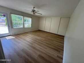 22319 MacFarlane Dr in Los Angeles, CA - Building Photo - Building Photo