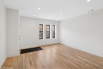 1246 S Fairfield Ave in Chicago, IL - Building Photo - Building Photo