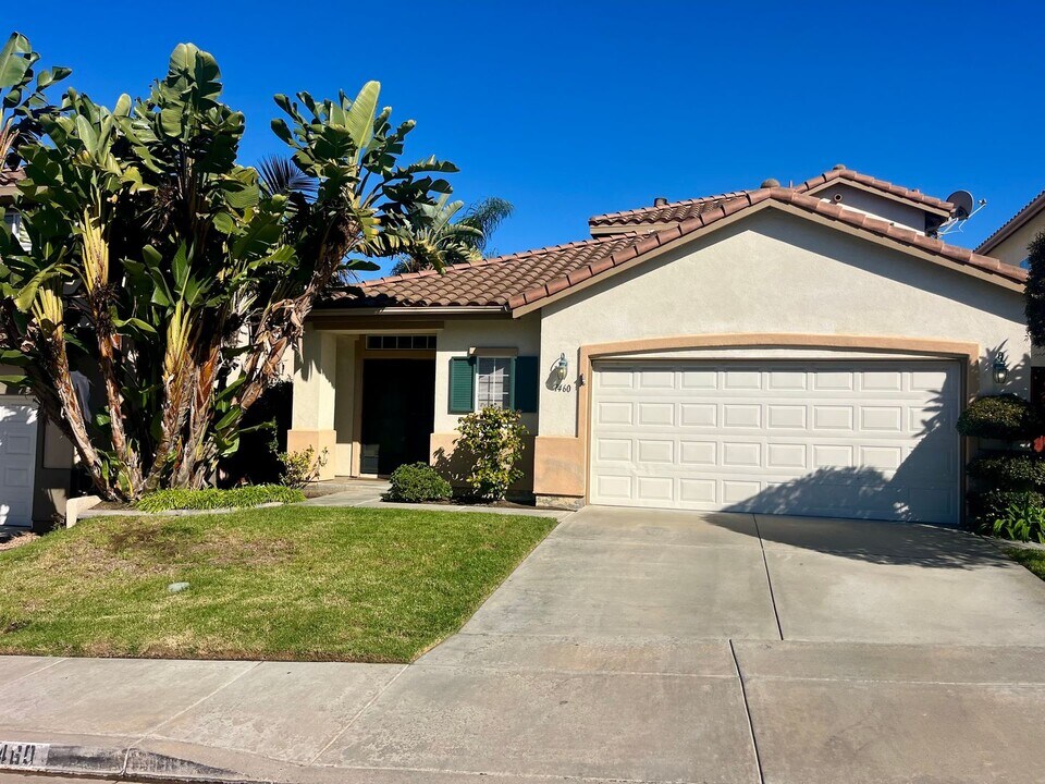 1460 Sapphire Dr in Carlsbad, CA - Building Photo