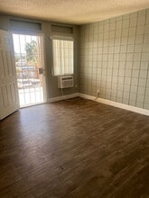 Fremont Gardens in Las Vegas, NV - Foto de edificio - Building Photo