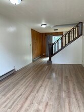 106 S Rose St in Phoenix, OR - Building Photo - Building Photo