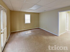 6156 Pritchett Dr in Powder Springs, GA - Foto de edificio - Building Photo