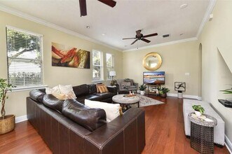 1403 E Gore St in Orlando, FL - Building Photo - Building Photo
