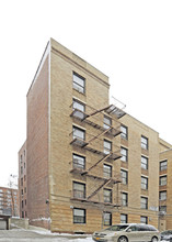 14070 Ash Ave in Flushing, NY - Building Photo - Building Photo