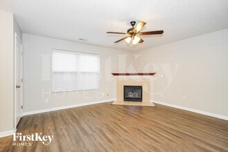 5525 Goose Falls Dr in Dublin, OH - Foto de edificio - Building Photo