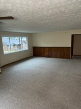 889 Ivy Ave, Unit 889 in Wheeling, WV - Building Photo - Building Photo