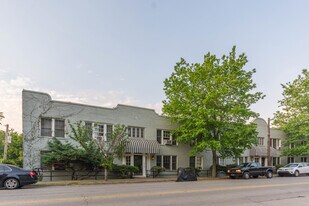 Valley View in Little Rock, AR - Building Photo