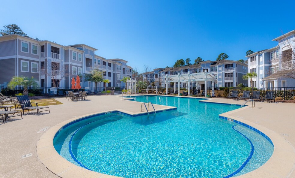 Covenant Towers Apartments | Myrtle Beach, SC Apartments For Rent